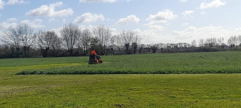 Travaux entretien terrain 23 mars 2024 (1)