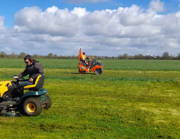 Travaux entretien terrain 23 mars 2024 (3)